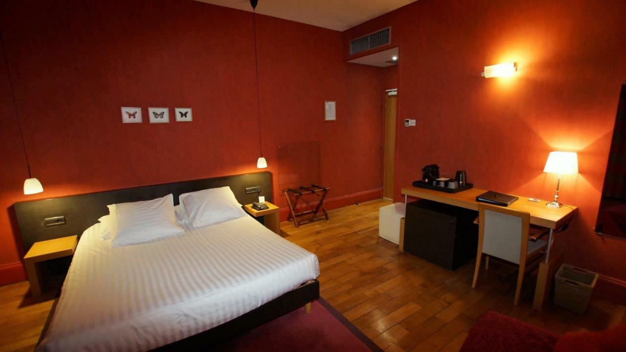 Hotel De Charme L'Oree Du Parc Роман-сюр-Изер Экстерьер фото